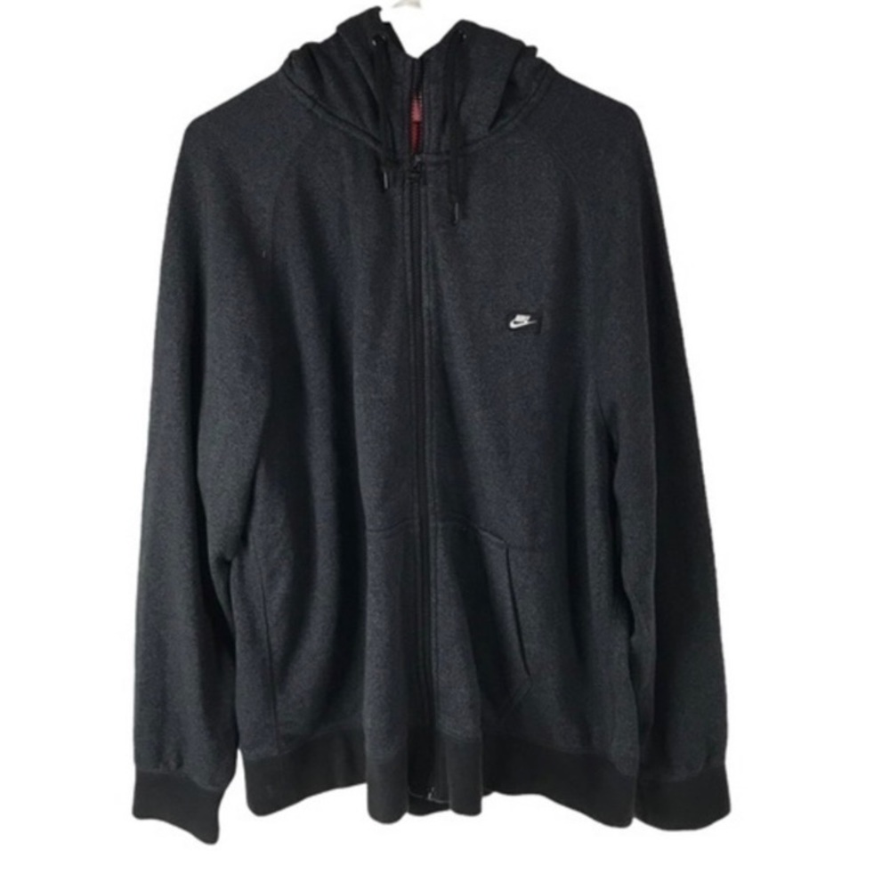 Brand new XXL nike tech.